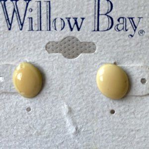 Willow Bay Cream Oval Stud Earrings